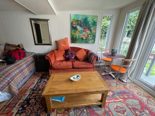 The Garden Room Knighton  Εξωτερικό φωτογραφία